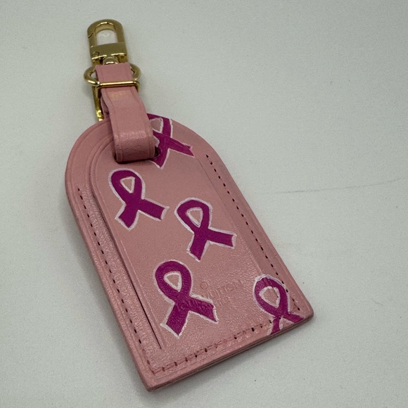 GIFTED TO SURVIVOR-Louis Vuitton Luggage Tag with Poignet. - Picture 2 of 4